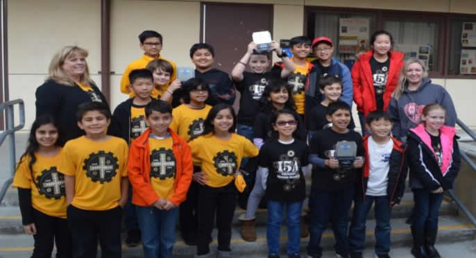 Crescent Robotics Team Photo